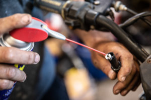 This photo shows lubricating the cable.