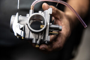 Here's the needle jet shown inside the venturi.